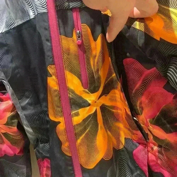 The North Face Coat XS Floral Print - Picture 5 of 16